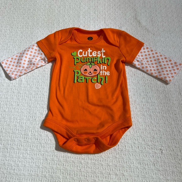 Infant Halloween onesie 0-3 months FINAL PRICE DROP. Get it before Halloween - Picture 1 of 4